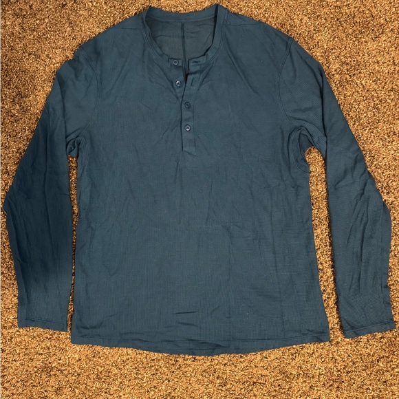 Lululemon Men's Blue Waffle Henley Shirt - Picture 1 of 4